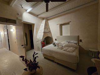 Moschoviti Manor (24)