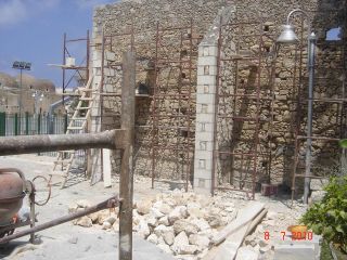 Ενίσχυση και αποκατάσταση τοιχίου λιθοδομής στην Παλαιά Πόλη Ρεθύμνου (4)